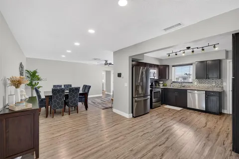 $699,990 | 1401 Northwest 46th Street, Fort Lauderdale, FL 33309