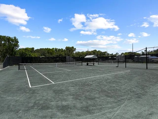 $749,900 | 5537 Southeast Hammock Reserve Terrace, Hobe Sound, FL 33455