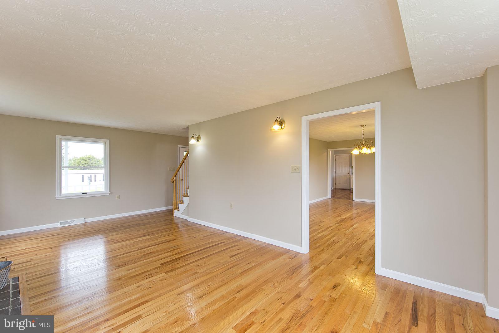 595 Cougill Road Middletown, VA 22645 - Photo 8 of 30 Family Room
