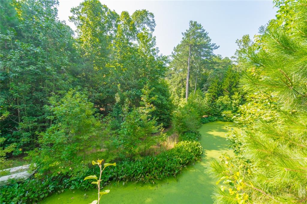 1610 Plunkett Road Buford, GA 30519 - Photo 11 of 40
