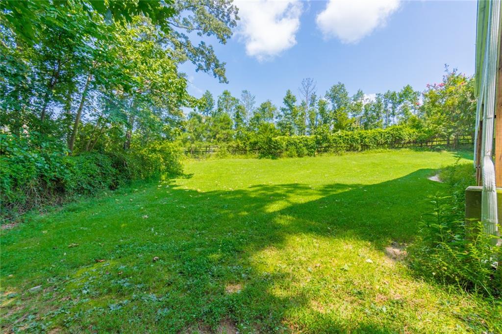 1610 Plunkett Road Buford, GA 30519 - Photo 3 of 40