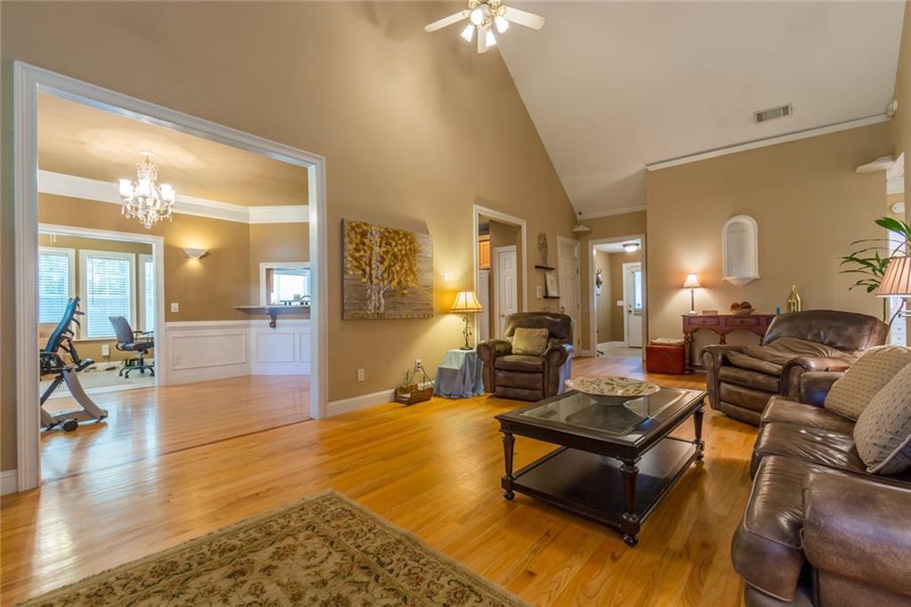 1610 Plunkett Road Buford, GA 30519 - Photo 22 of 40