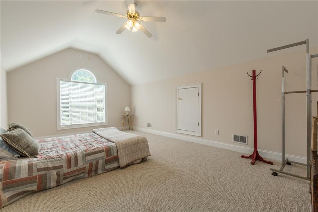 1610 Plunkett Road Buford, GA 30519 - Photo 34 of 40