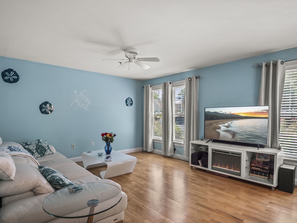 135 Beach Road, Unit 105 Salisbury, MA 01952 - Photo 10 of 37 Gallery Image 10