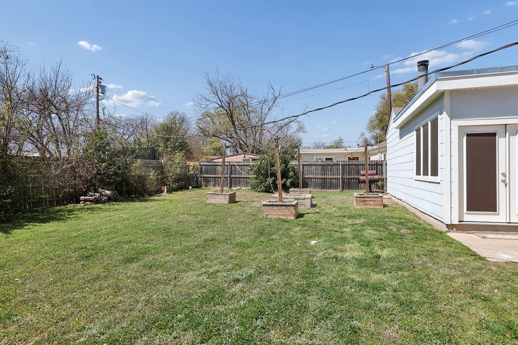 2210 Monticello Road Temple, TX 76501 - Photo 10 of 34 Fenced backyard with a vegetable garden