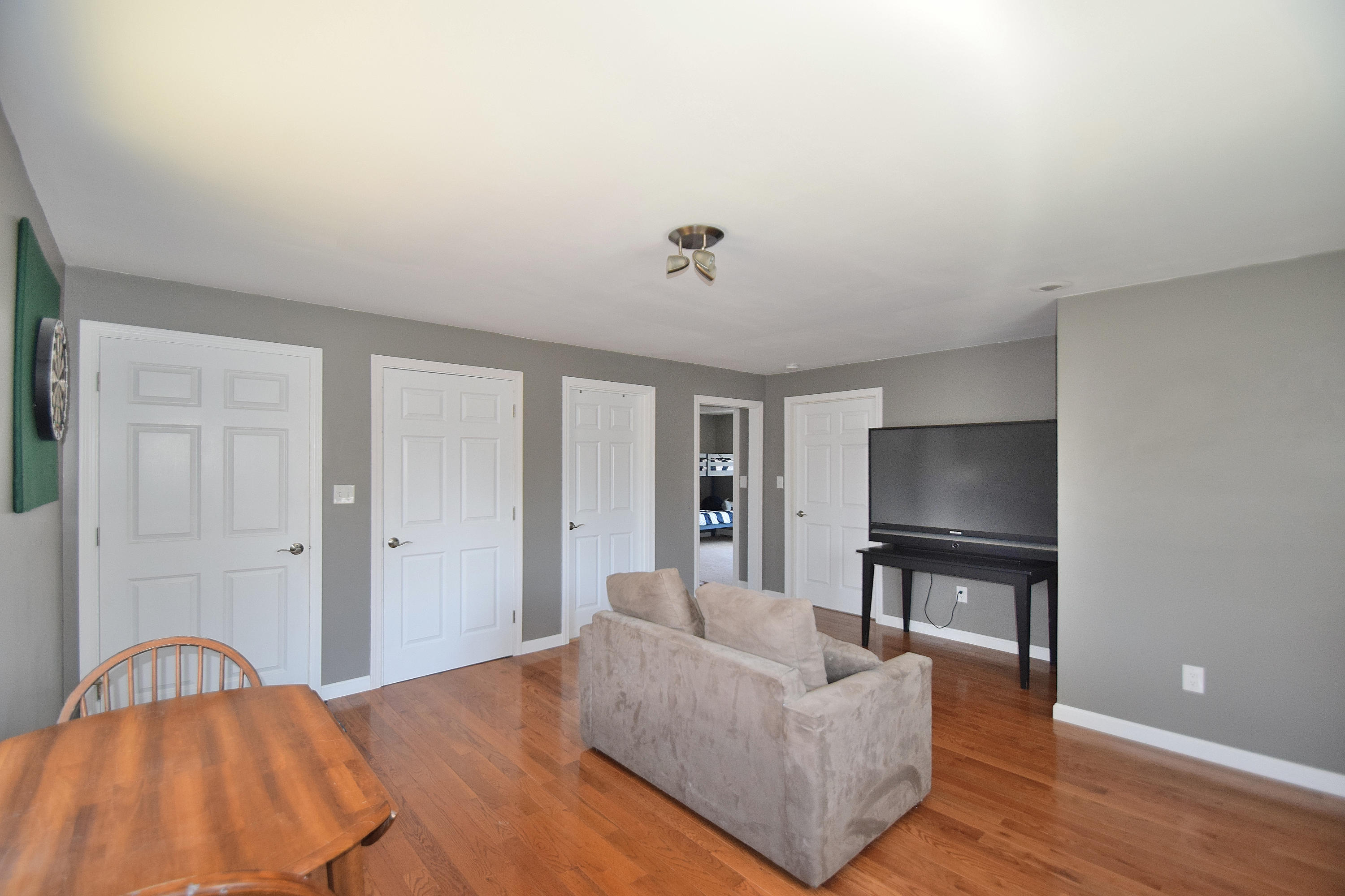 9 Halls Way Raymond, ME 04071 - Photo 48 of 64 family room