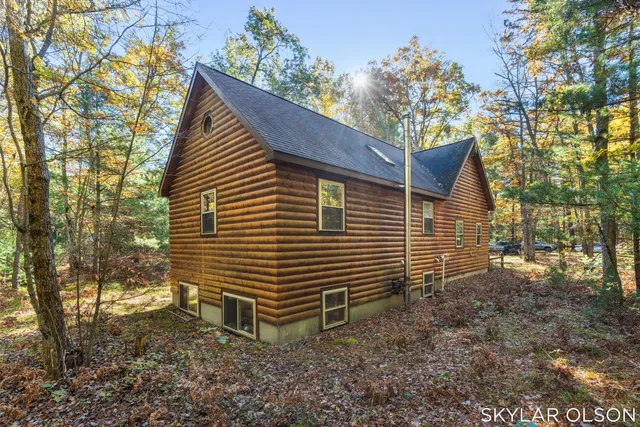 $449,900 | 10711 North Tuttle Road, Free Soil, MI 49411