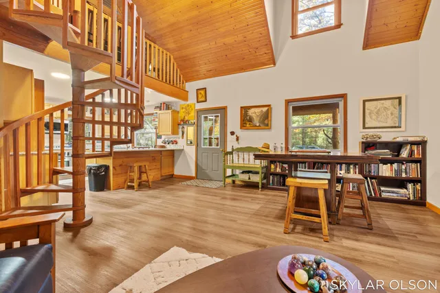 $449,900 | 10711 North Tuttle Road, Free Soil, MI 49411