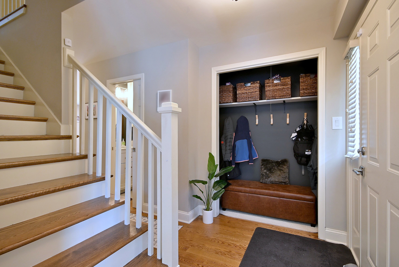 1350 Barnwall Drive Addison, IL 60101 - Photo 5 of 56