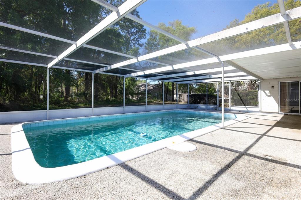 504 Ridgewood Street Altamonte Springs, FL 32701 - Photo 30 of 51 a view of outdoor space