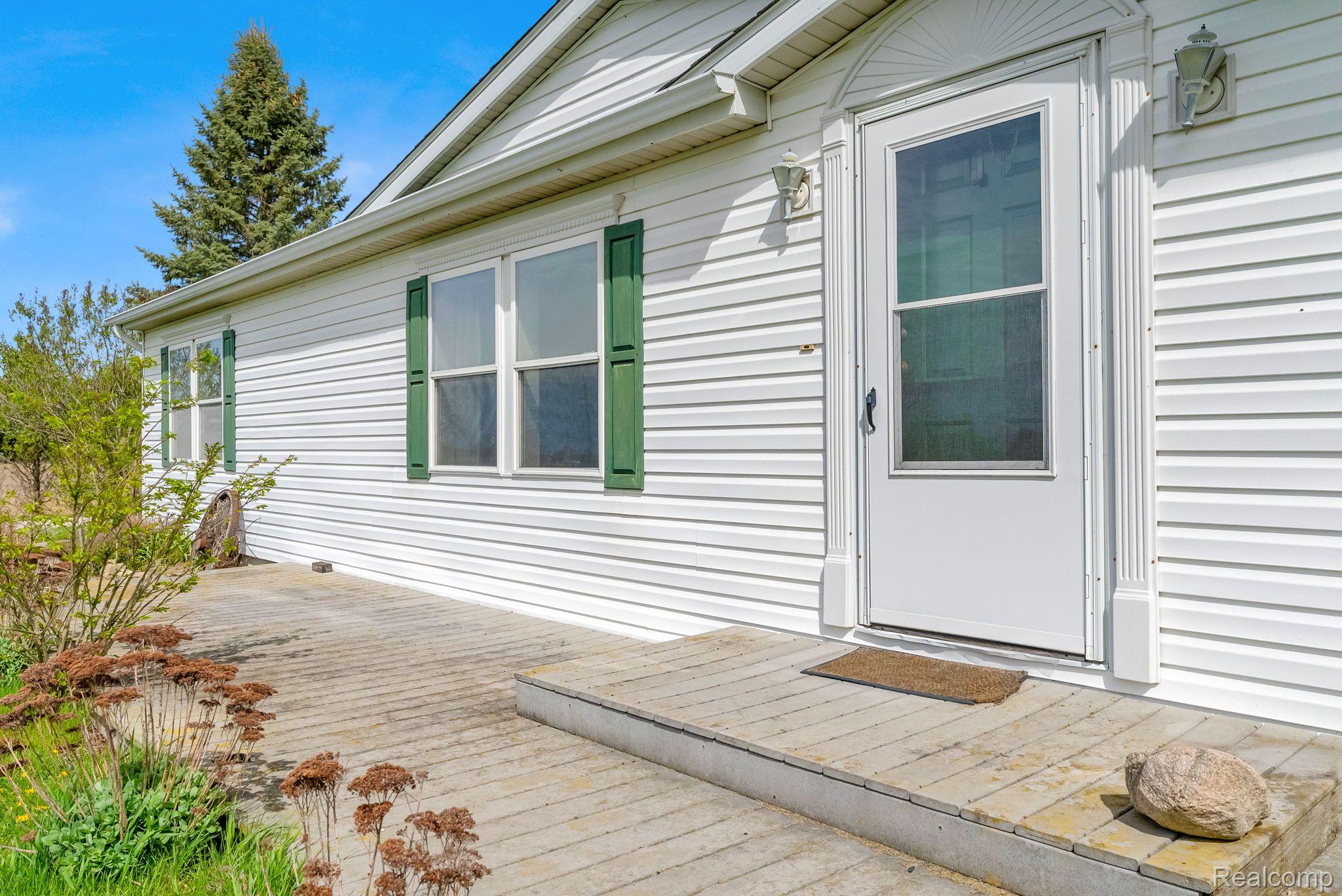 2326 West Burns Line Road Brown City, MI 48416 - Photo 12 of 51