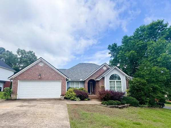 $365,000 | 8615 Georgetown Trace Lane, Chattanooga, TN 37421
