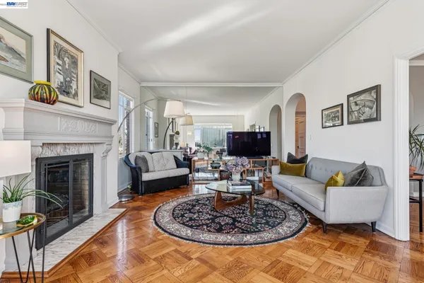 $849,000 | 492 Staten Avenue, Unit 1002, Oakland, CA 94610