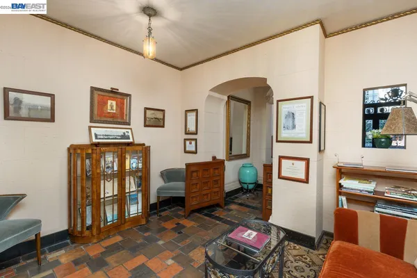 $849,000 | 492 Staten Avenue, Unit 1002, Oakland, CA 94610