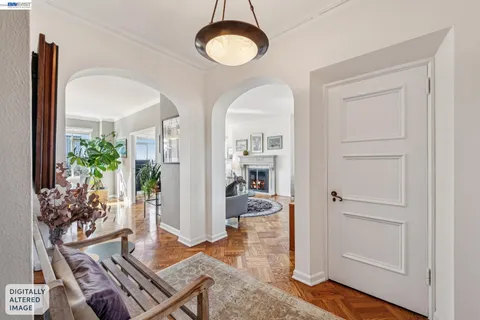 $849,000 | 492 Staten Avenue, Unit 1002, Oakland, CA 94610