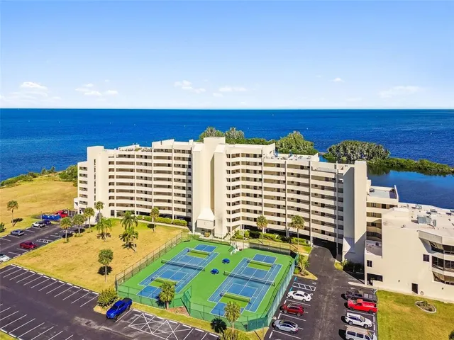 $309,900 | 5915 Sea Ranch Drive, Unit 108, Hudson, FL 34667