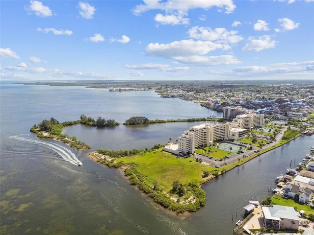 $309,900 | 5915 Sea Ranch Drive, Unit 108, Hudson, FL 34667