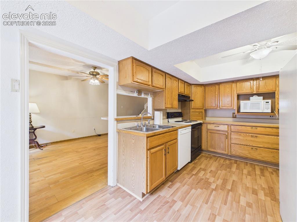 164 Bonnymede Road, Unit E Pueblo, CO 81001 - Photo 10 of 29