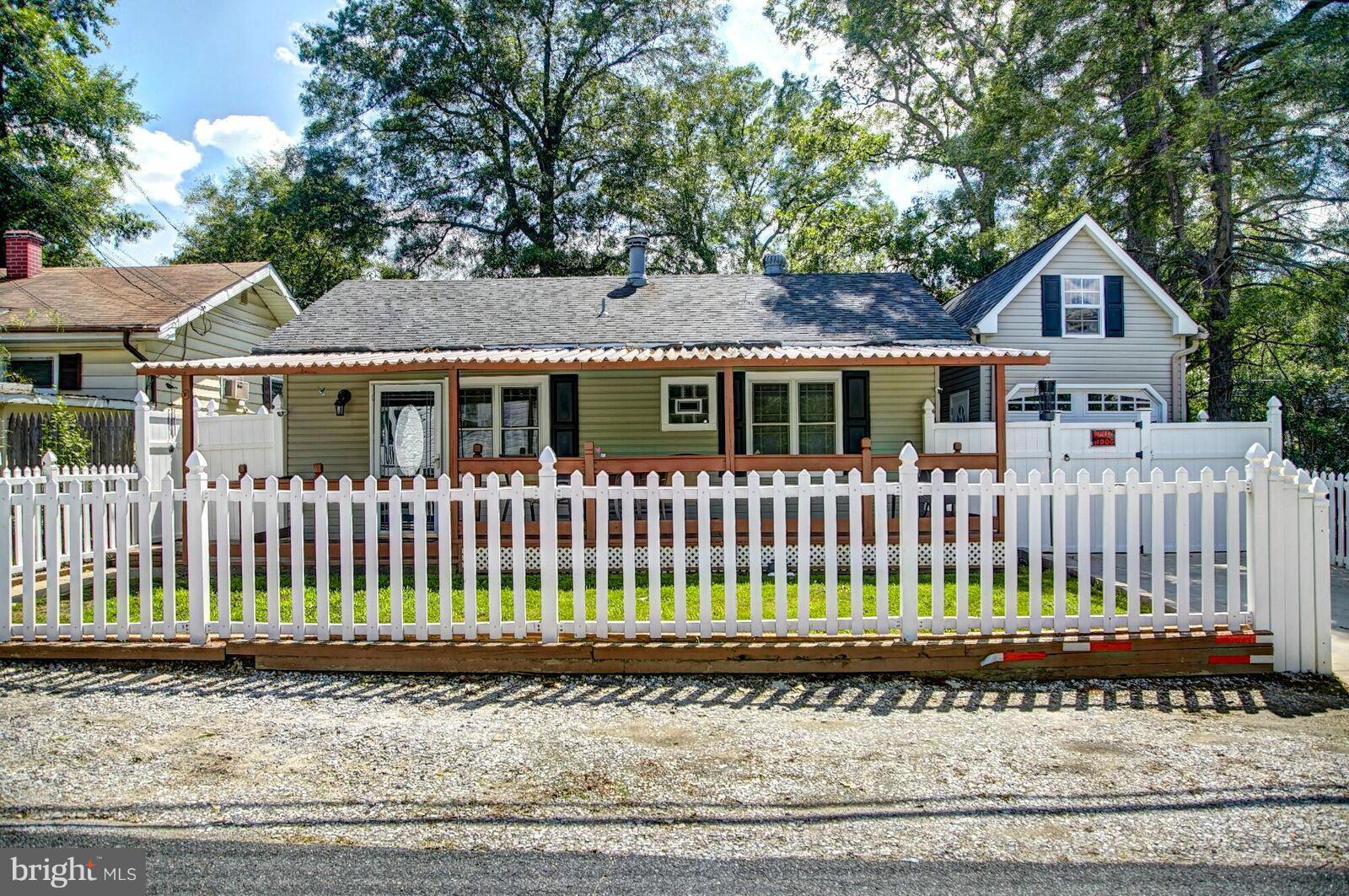 1202 2nd Road Baltimore, MD 21220 - Photo 4 of 28 Exterior (Front)