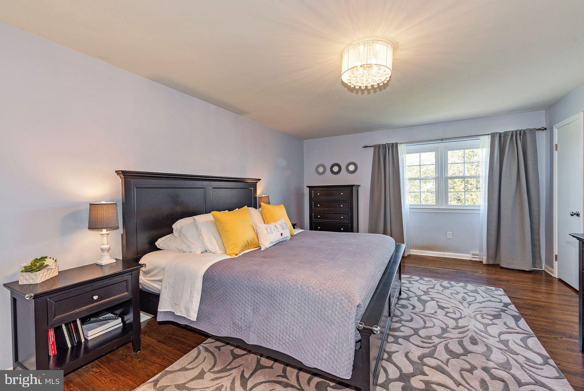 20627 Gleedsville Road Leesburg, VA 20175 - Photo 14 of 28 Master Bedroom