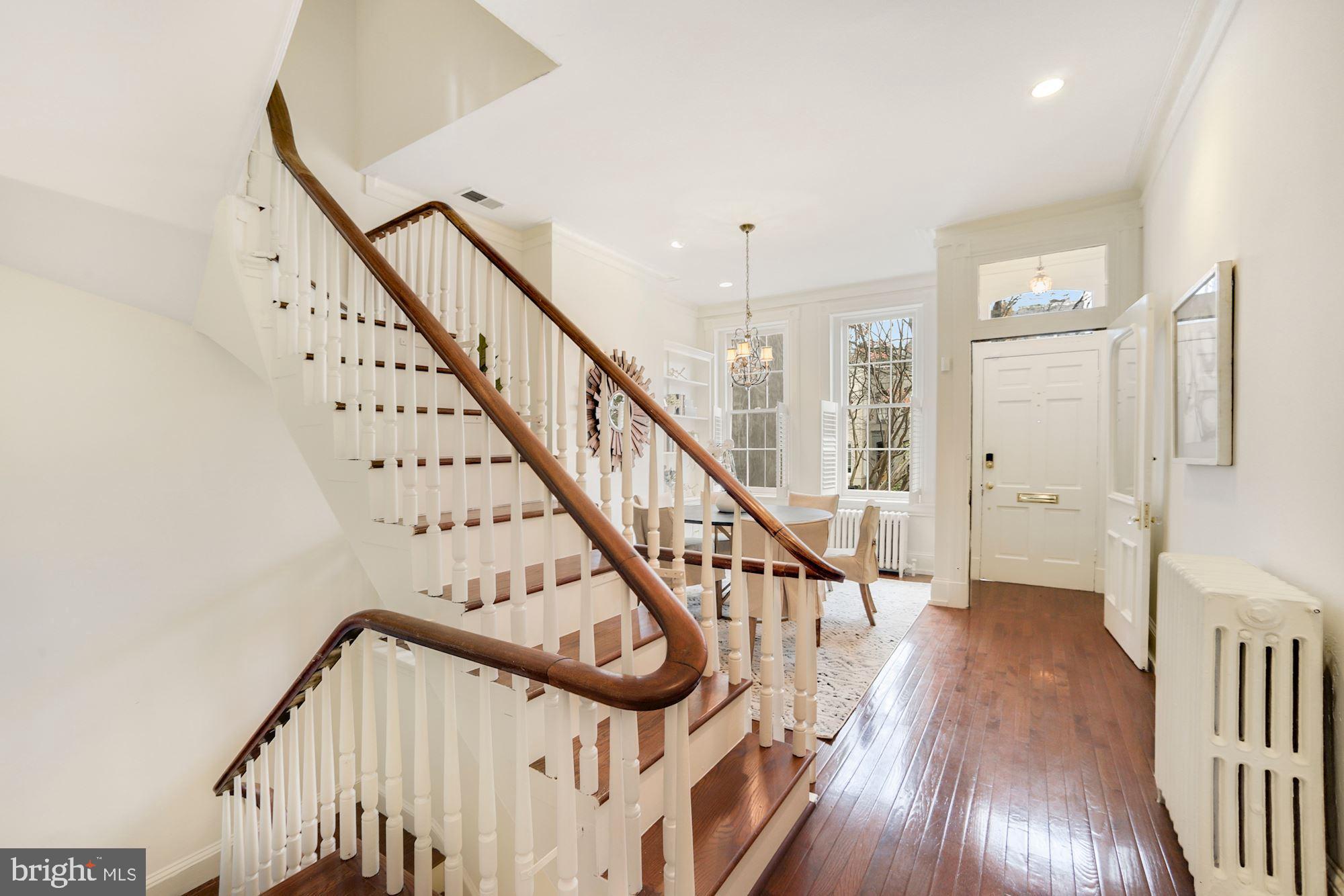 1416 35th Street Northwest Washington, DC 20007 - Photo 17 of 27 Main Level