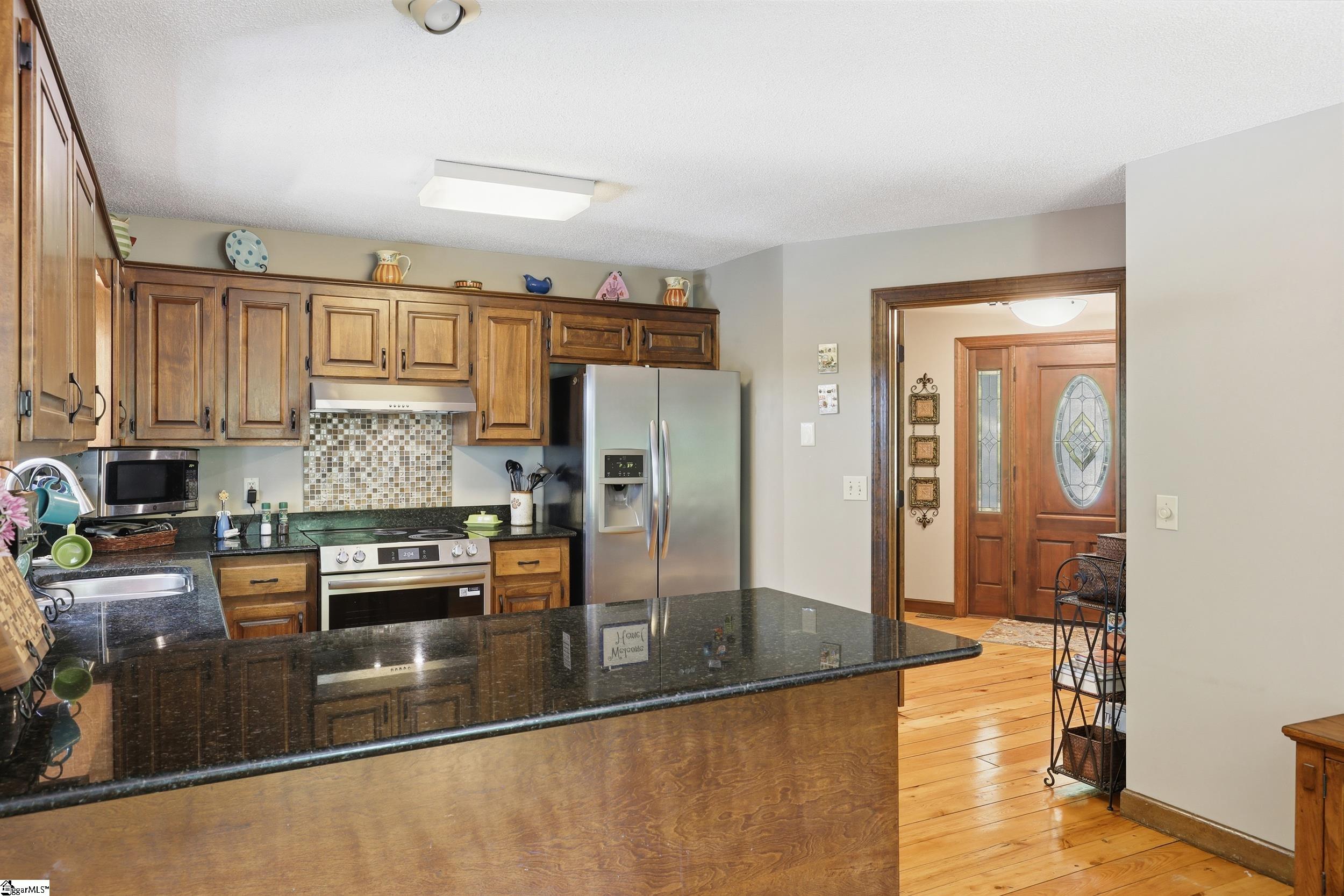 101 Shaftsbury Road Clemson, SC 29631 - Photo 15 of 46