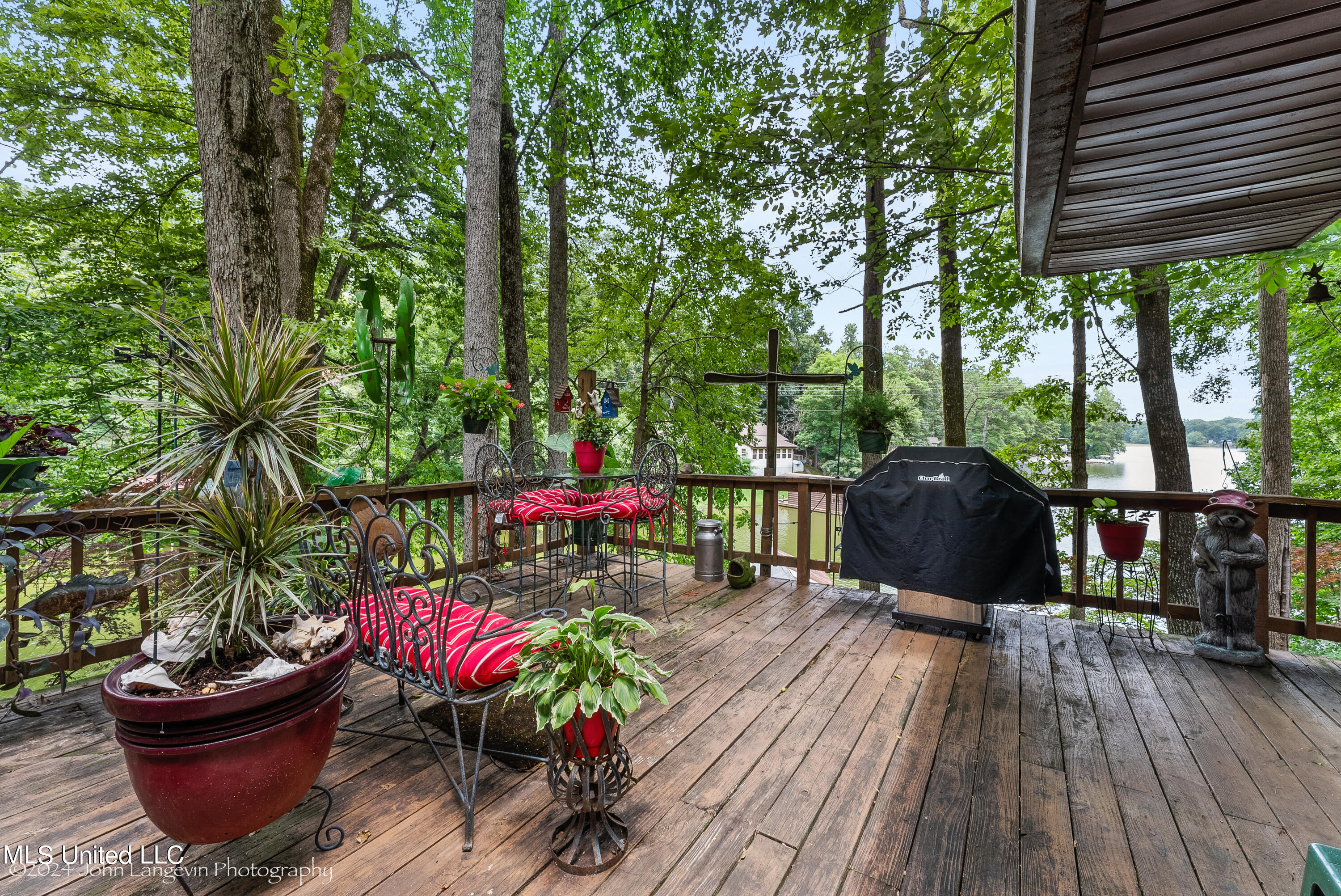 3620 Councils Ford Cove Hernando, MS 38632 - Photo 5 of 28 Deck