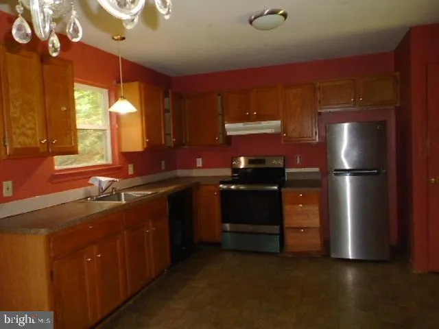 $380,000 | 9 West Briar Drive, Stafford, VA 22556