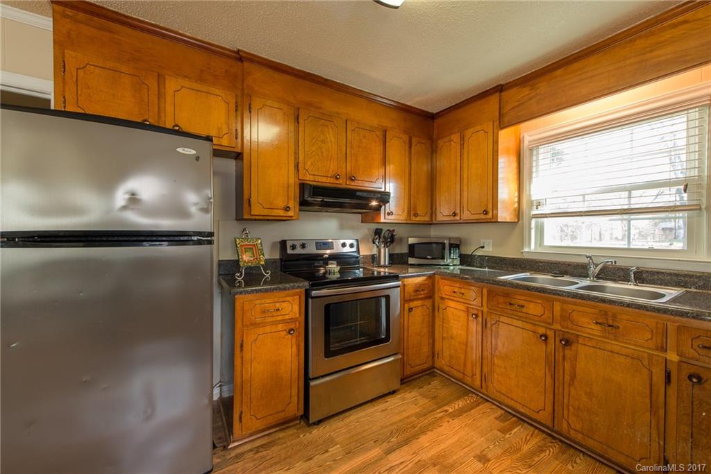 6317 Morehead Road, Unit 3 Harrisburg, NC 28075 - Photo 3 of 21 Gallery Image 3