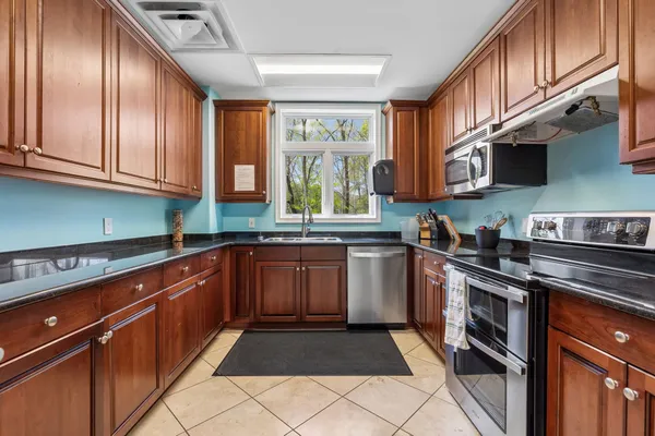 $400,000 | 400 Warioto Way, Unit 603, Ashland City, TN 37015