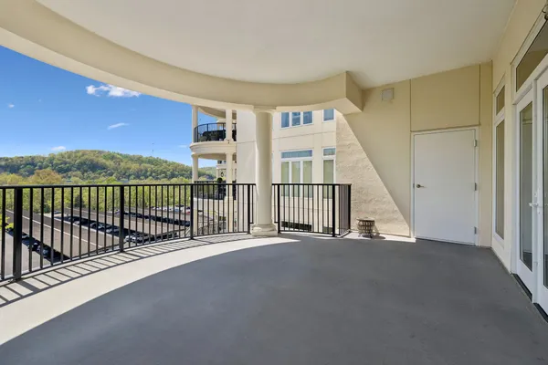 $400,000 | 400 Warioto Way, Unit 603, Ashland City, TN 37015