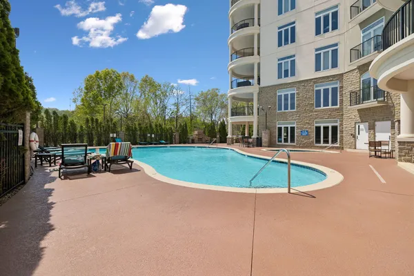 $400,000 | 400 Warioto Way, Unit 603, Ashland City, TN 37015