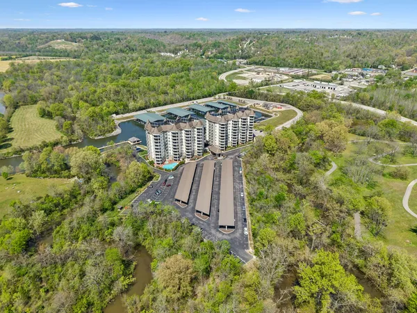 $400,000 | 400 Warioto Way, Unit 603, Ashland City, TN 37015