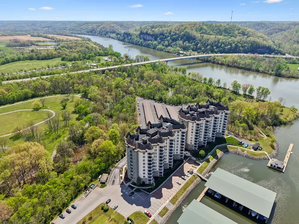 $400,000 | 400 Warioto Way, Unit 603, Ashland City, TN 37015