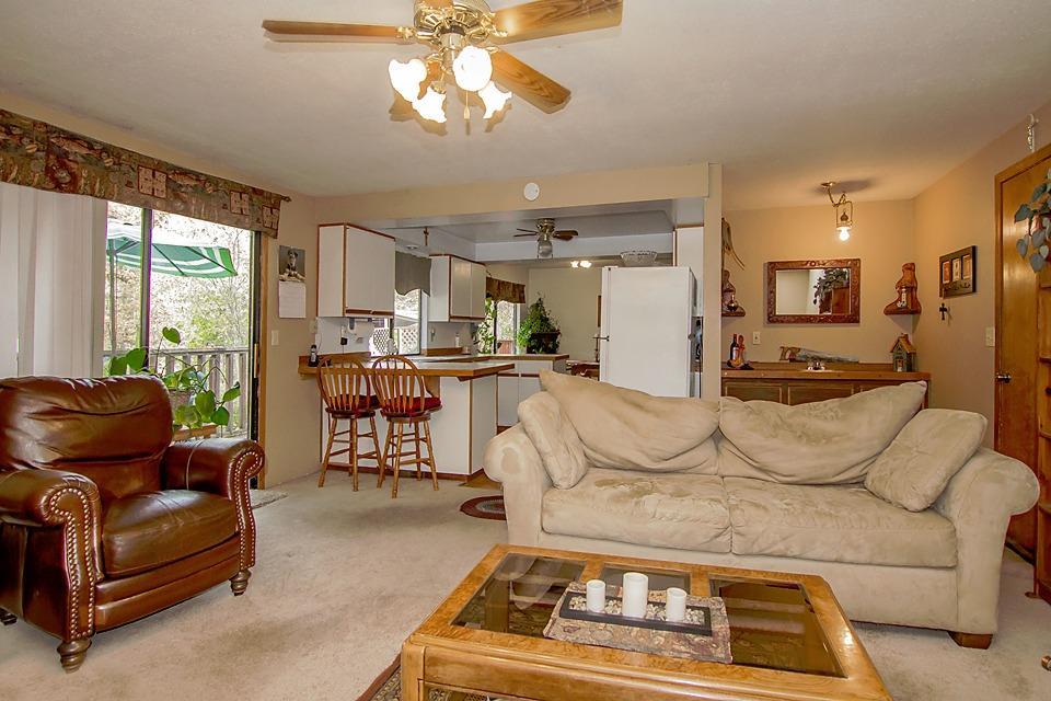 1550 Queens Branch Road Rogue River, OR 97537 - Photo 5 of 20 Additional Photo