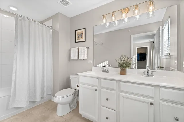 $399,990 | 1053 Sears Circle, Elburn, IL 60119