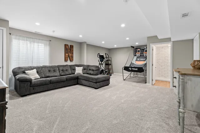 $399,990 | 1053 Sears Circle, Elburn, IL 60119