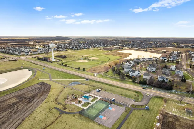 $399,990 | 1053 Sears Circle, Elburn, IL 60119