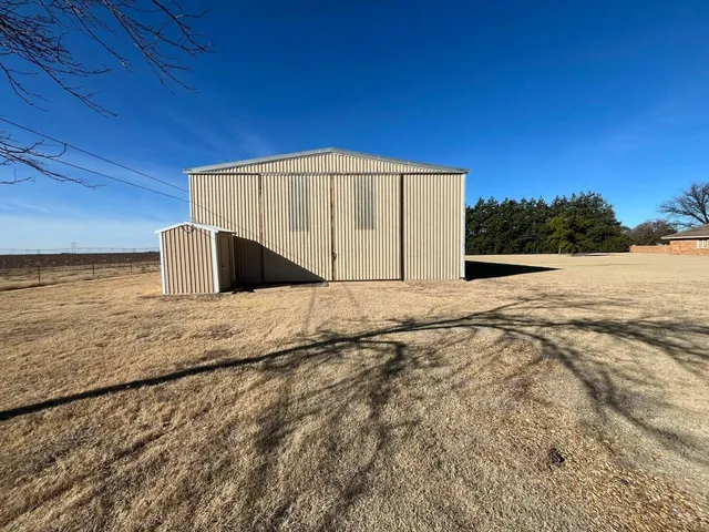 $350,750 | 7209 Highway 70, Plainview, TX 79072