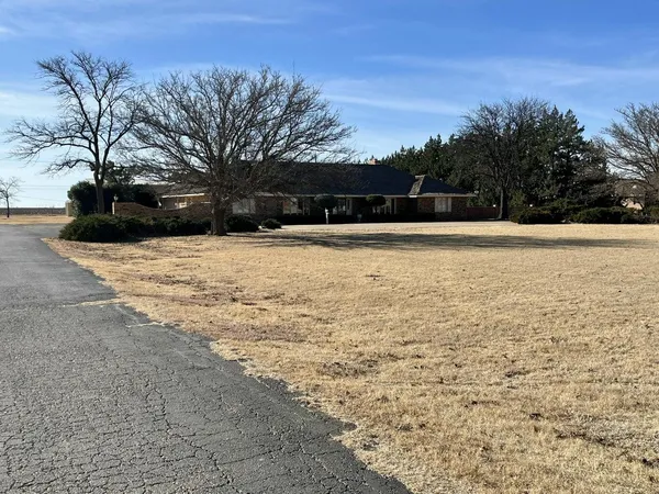 $350,750 | 7209 Highway 70, Plainview, TX 79072