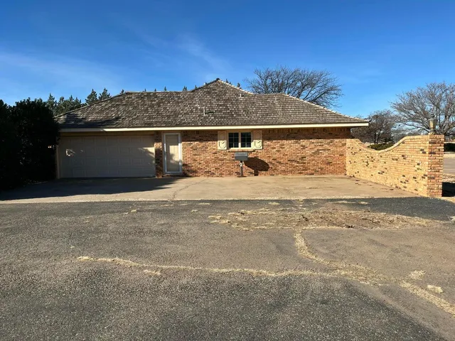 $350,750 | 7209 Highway 70, Plainview, TX 79072