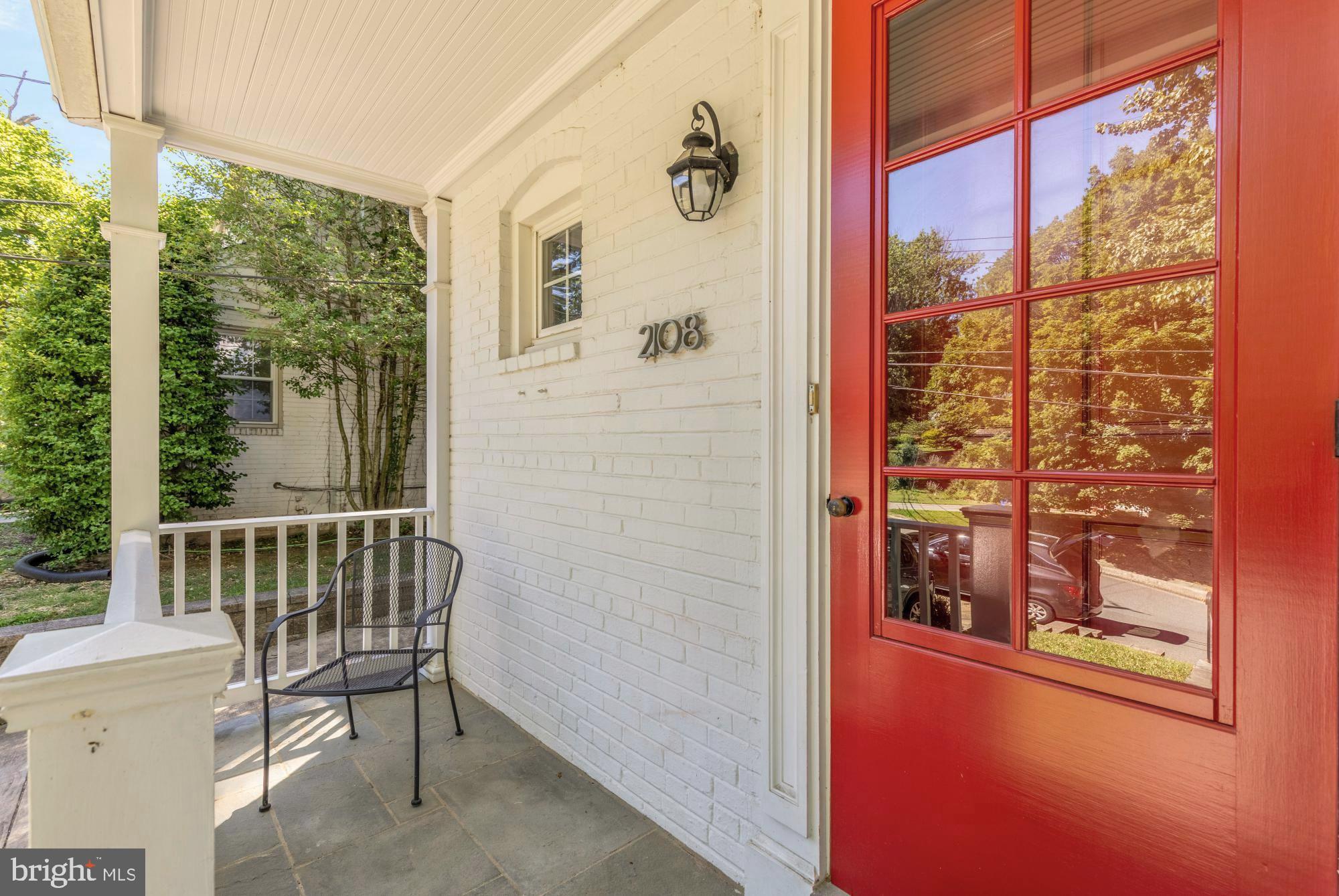 2108 Ross Road Silver Spring, MD 20910 - Photo 7 of 59