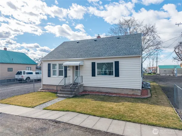 $239,000 | 106 South 2nd Street, Odessa, WA 99159