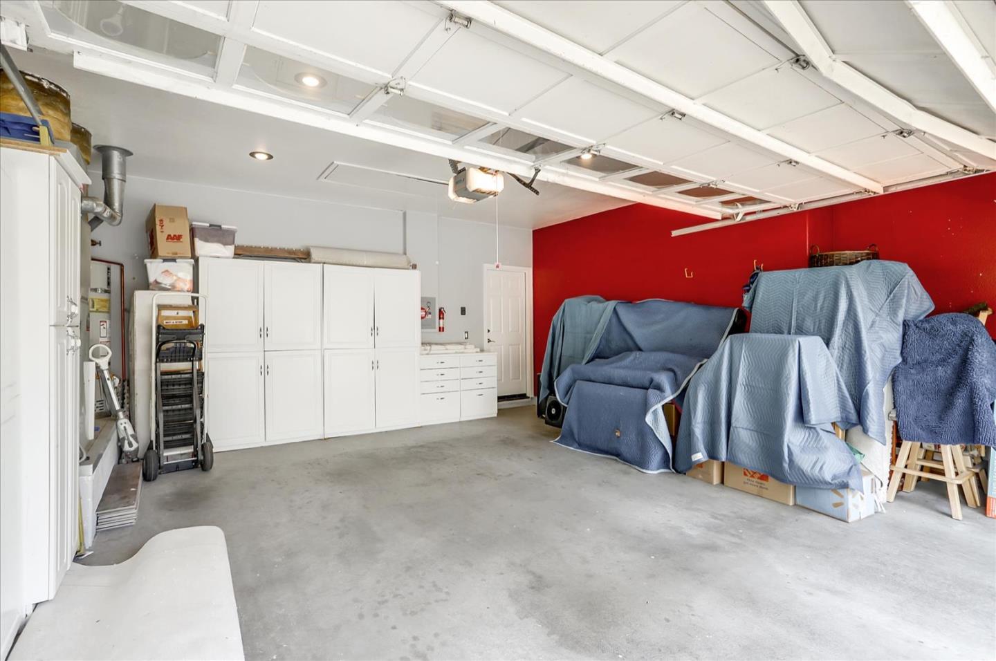 5889 Killarney Circle San Jose, CA 95138 - Photo 39 of 68 a view of a livingroom with furniture