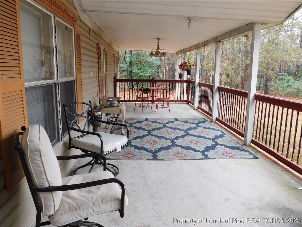 267 Ed Collins Lane Clinton, NC 28328 - Photo 8 of 45 a room with furniture