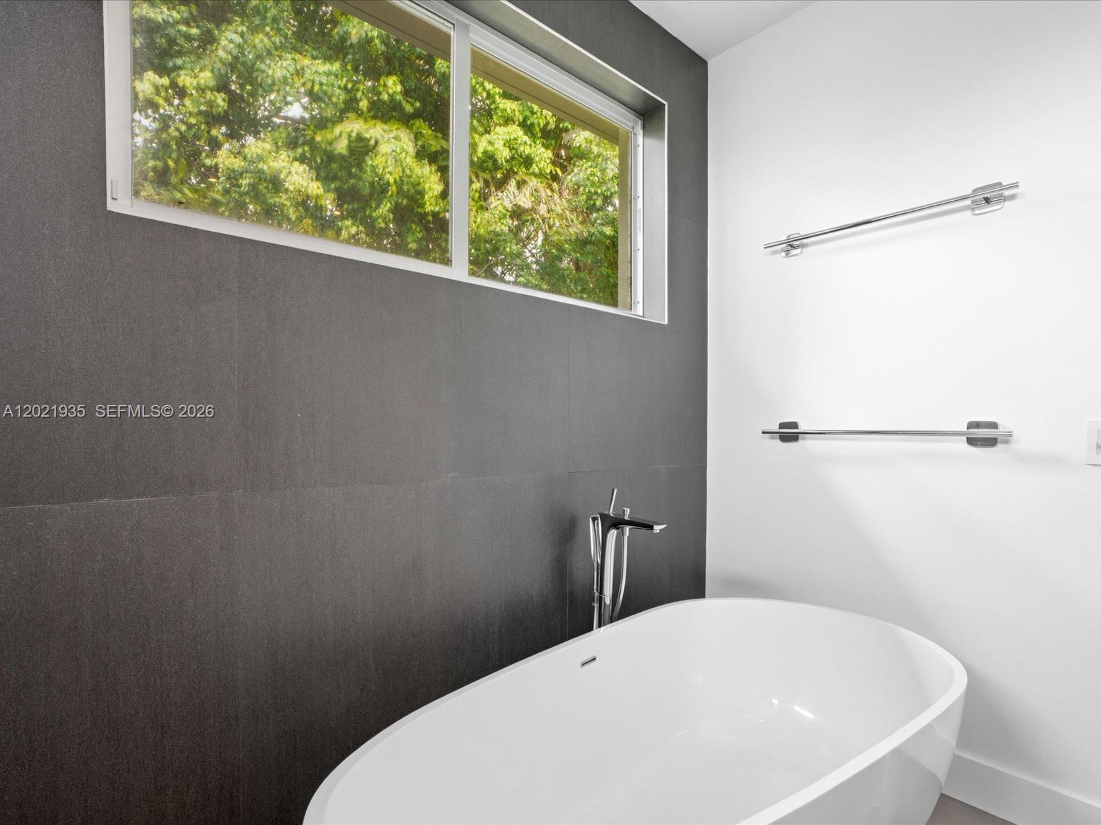 125 Hampton Lane Key Biscayne, FL 33149 - Photo 71 of 81