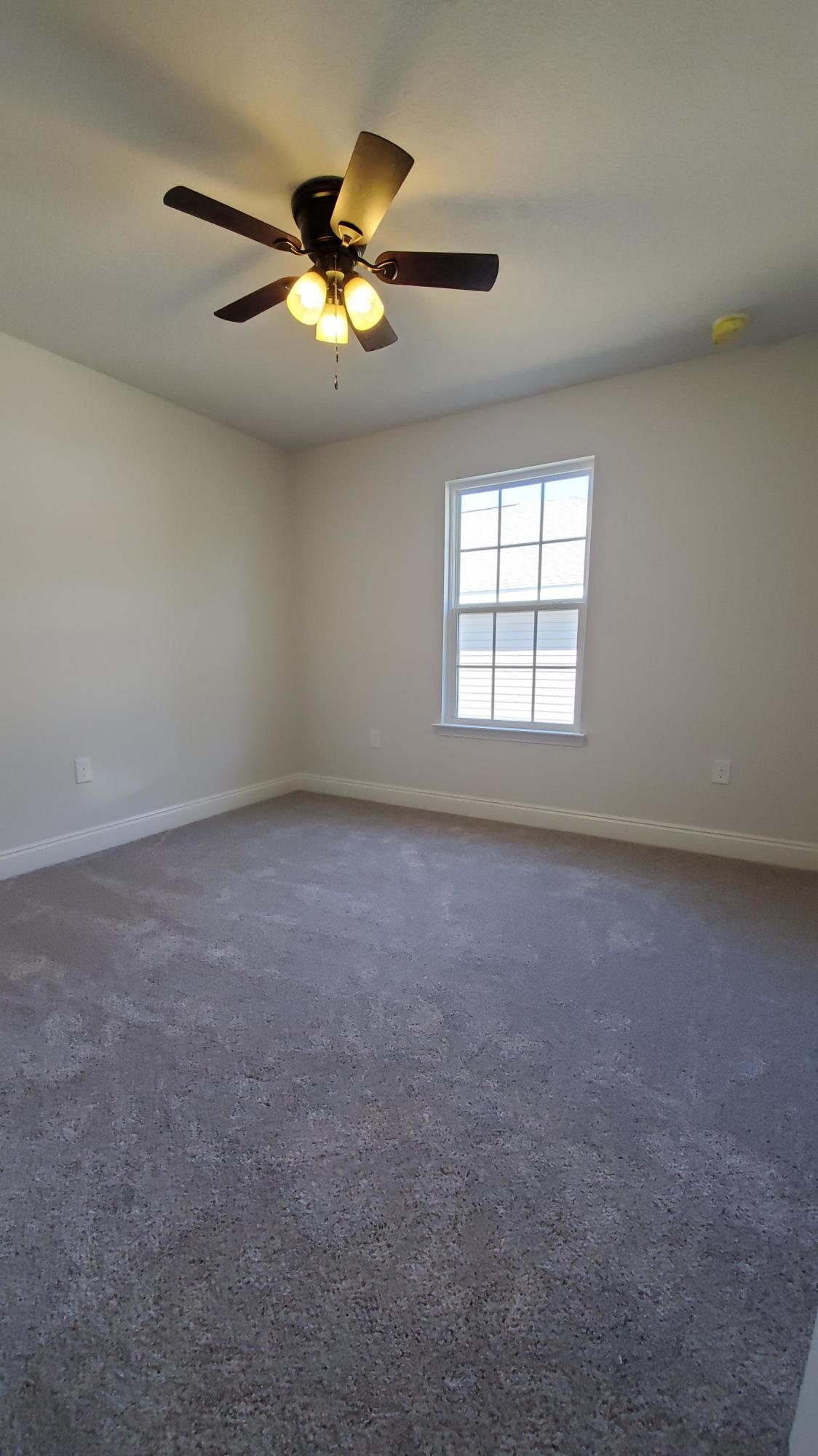 3177 Maple Street Crestview, FL 32539 - Photo 13 of 16 Guest room 2