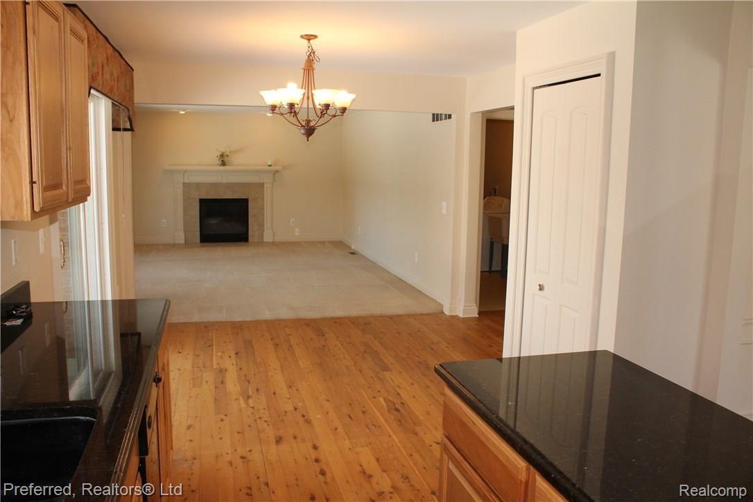 1264 North Lilley Road Canton, MI 48187 - Photo 12 of 34 IMG_4512.JPG