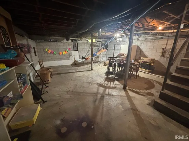 $87,900 | 3 Pond Street, Freelandville, IN 47535