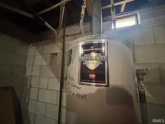 $87,900 | 3 Pond Street, Freelandville, IN 47535